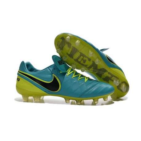 chaussure de foot nike tempo chaussure de foot nike tempo