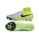 Crampons Nike Phantom Luna 2 Elite FG Argent Métallique Noir Volt