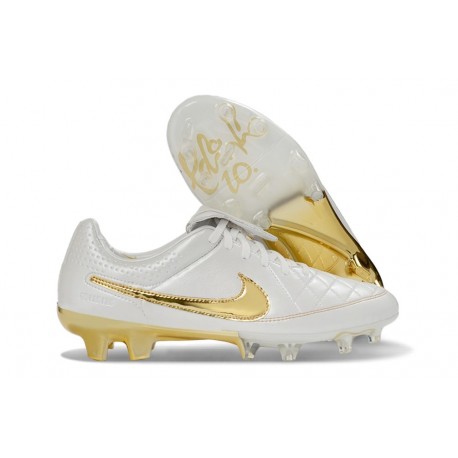 Crampons Nike Tiempo Maestro Elite FG Blanc Or