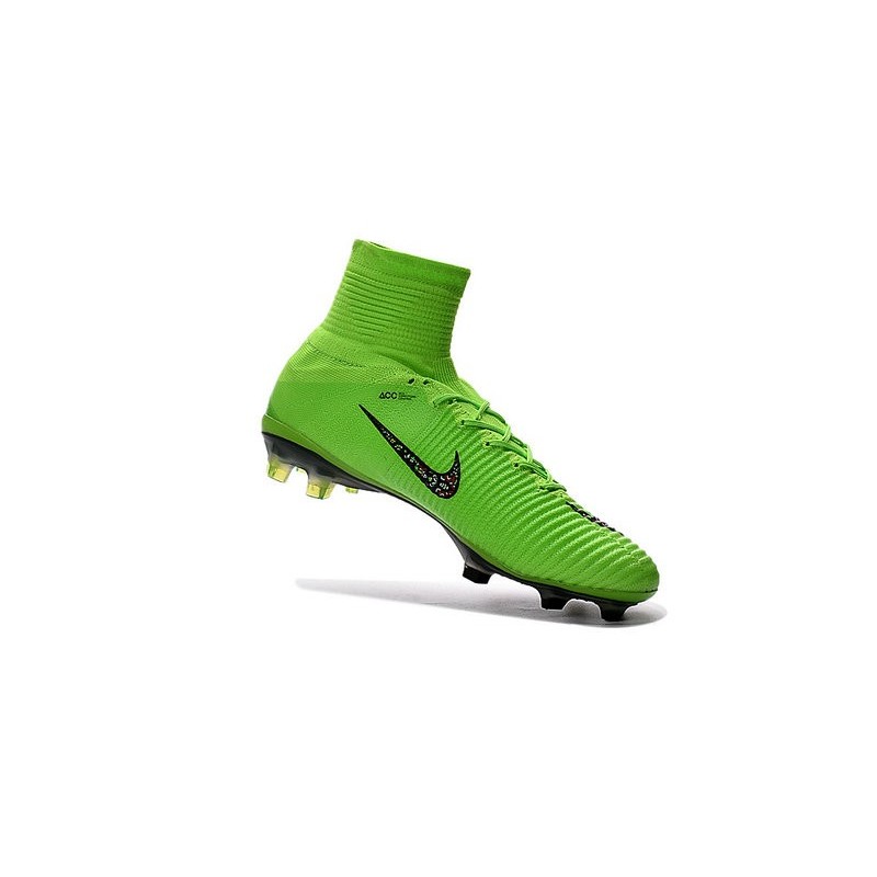 crampon nike vert