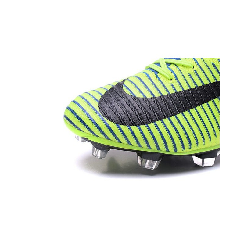 crampon nike vert fluo