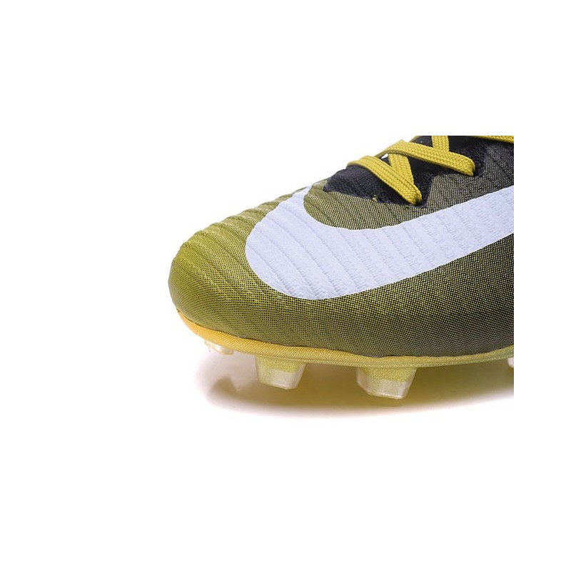 crampon jaune et noir