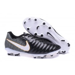 Chaussures de Football 2017 Nike Tiempo Legend VII FG ACC Noir Blanc