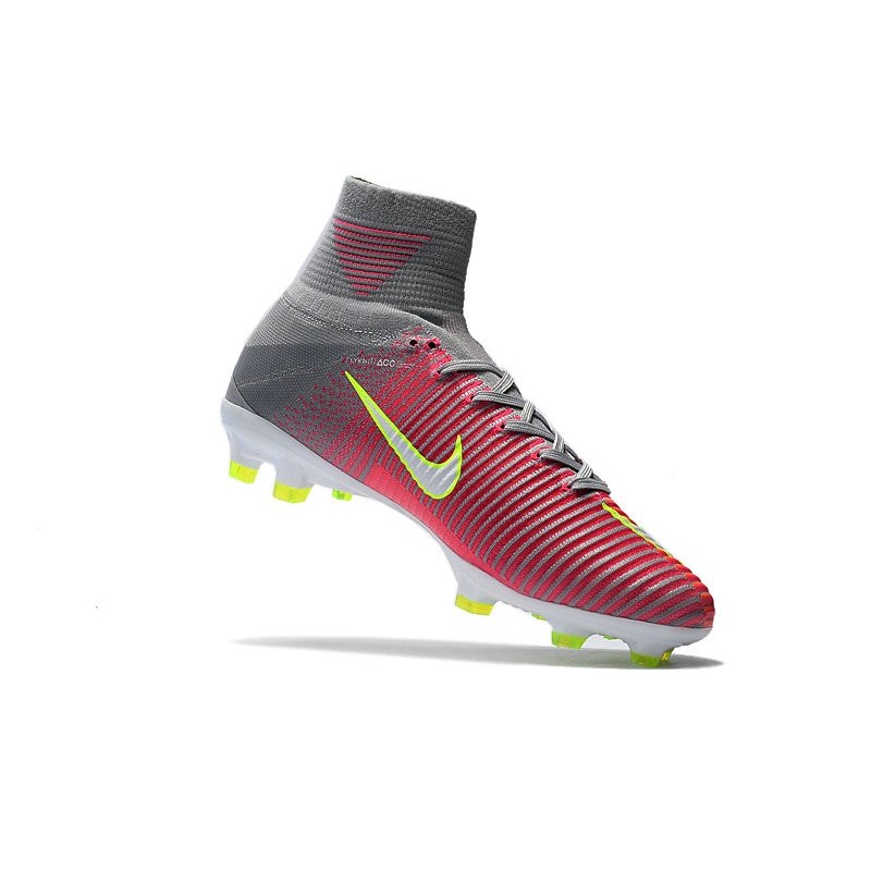 Crampon nike online gris et rose