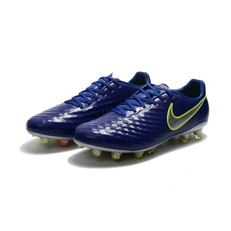 crampon de foot magista