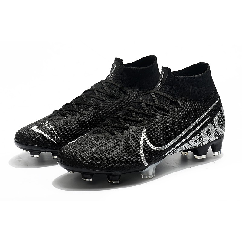 crampon nike noir