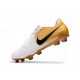 Crampons Nouveau Nike Phantom Venom Elite FG Blanc Or Noir